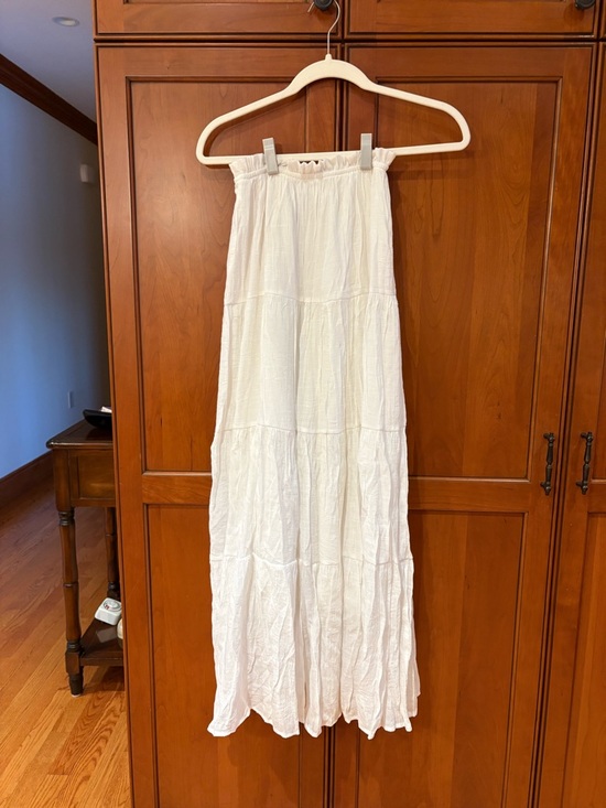 Princess Polly Dresses & Skirts - Princess Polly White Tiered Maxi Skirt - Lightweight Summer Skirt